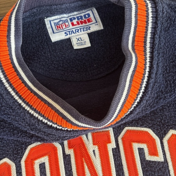 VTG 90s Starter Denver Broncos Sweatshirt - Picture 2 of 3
